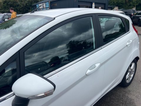Ford Fiesta 1.0T EcoBoost Zetec Powershift Euro 5 5dr 11