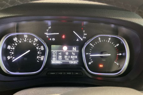 Toyota Proace Verso 2.0D Family Medium MPV 5dr Diesel Auto MWB Euro 6 (s/s) (8 Seat) (180 ps) 7