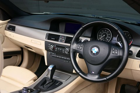 BMW 3 Series 3.0 325i M Sport Auto 2dr 19