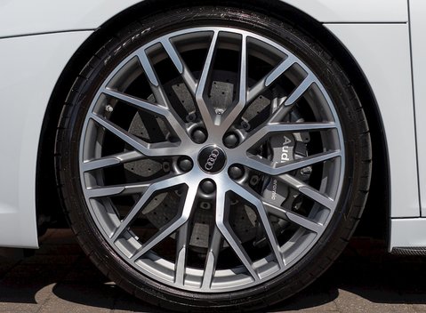 Audi R8 V10 Plus Spyder 12