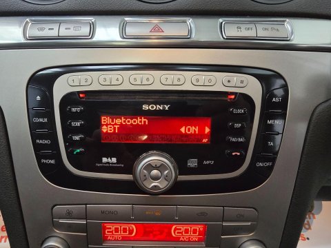 Ford S-Max 2.0 TDCi Titanium 5dr 33