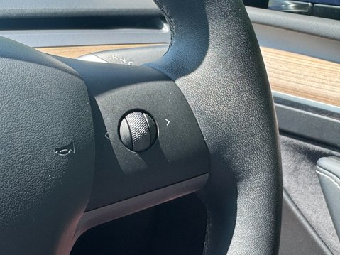 Tesla Model Y (Sold) SUV 5dr Electric Auto RWD (346 ps) 15