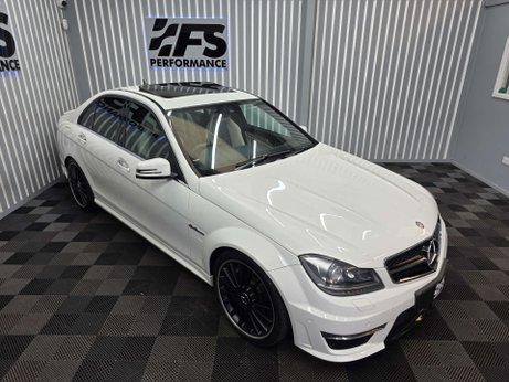 Mercedes-Benz C Class 6.3 C63 V8 AMG Saloon 4dr Petrol SpdS MCT Euro 5 (457 ps) 11