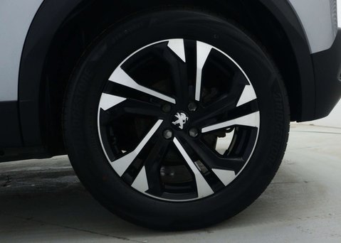 Peugeot 2008 50kWh GT SUV 5dr Electric Auto (7kW Charger) (136 ps) 17