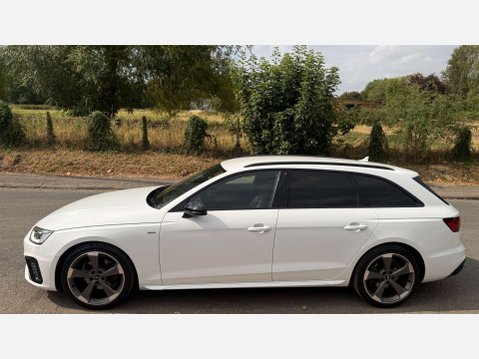 Audi A4 2.0 A4 Black Edition 35 TDI Semi-Auto 5dr 43