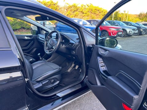 Ford Fiesta 1.0T EcoBoost Active X Euro 6 (s/s) 5dr 12