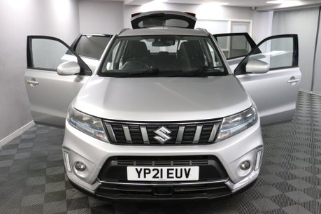 Suzuki Vitara SZ-T BOOSTERJET MHEV 7