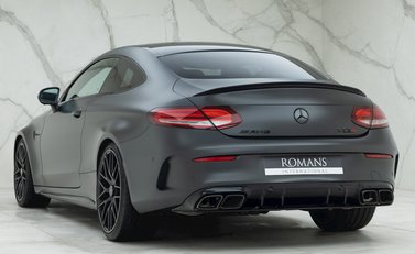 Mercedes-Benz C Class C63 S Night Edition 3