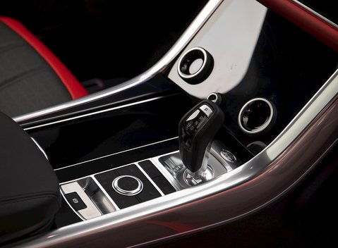 Land Rover Range Rover Sport 3.0 SDV6 Autobiography Dynamic 21