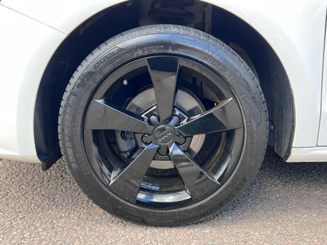 Audi A1 1.0 TFSI Sport S Tronic Euro 6 (s/s) 3dr 47