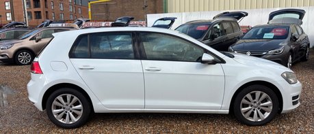 Volkswagen Golf 1.6 SE TDI BLUEMOTION TECHNOLOGY.. FULL HISTORY INC CAMBELT..£20.00 R/TAX. 1