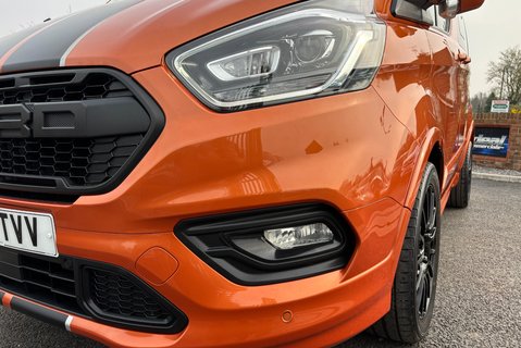 Ford Transit Custom 320 L1 Sport 185 ps DCIV Automatic 24