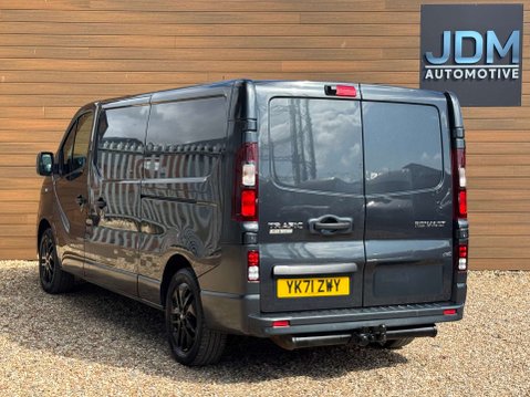 Renault Trafic 2.0 Trafic LL30 Black Edition Energy dCi 7