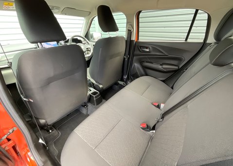 Suzuki Swift MOTION 14
