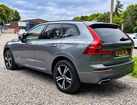 Volvo XC60 2.0 XC60 R-Design B5 MHEV Auto 5dr 9