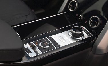 Land Rover Range Rover 3.0 TDV6 Autobiography 21
