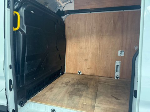 Ford Transit 2.0 Transit 350 Trend EcoBlue L4 11