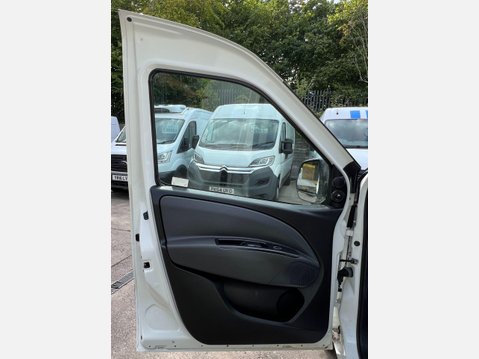 Fiat Doblo 1.6 JTD MultiJet 16v Maxi L2 H1 4dr 38