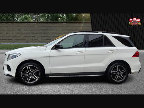 Mercedes-Benz GLE GLE 250 D 4MATIC AMG NIGHT EDITION PREMIUM PLUS 8