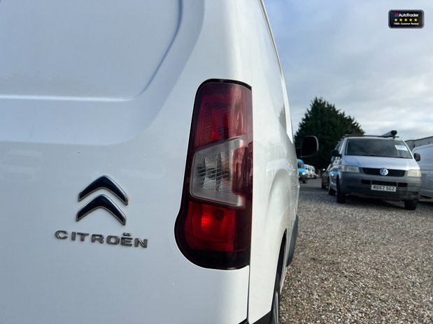 Citroen Berlingo SWB L1H1 650 Enterprise Air Con Nav Parking Sensors EURO 6 NO VAT 20