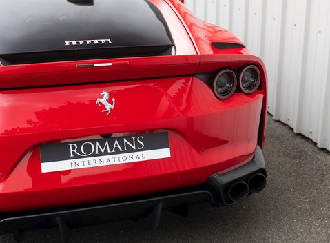 Ferrari 812 Superfast 24