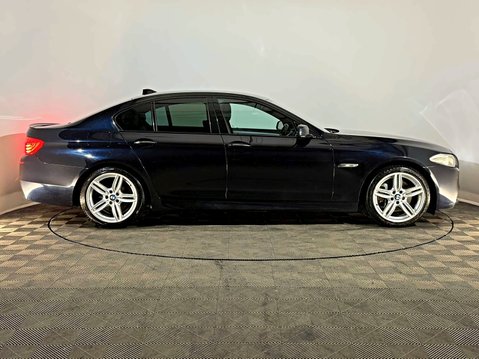 BMW 5 Series 525D M SPORT 5