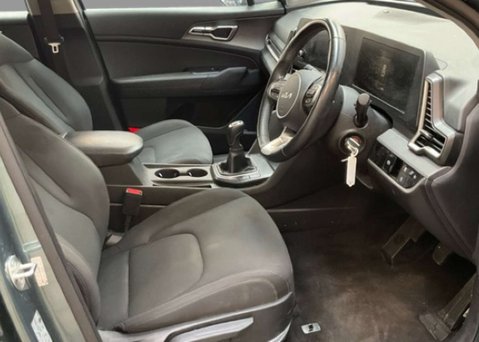 Kia Sportage 1.6 T-GDi 2 SUV 5dr Petrol Manual Euro 6 (s/s) (148 bhp) 11