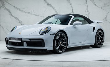 Porsche 911 Turbo S Cabriolet (992) 5