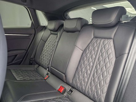 Audi S3 2.0 TFSI Sportback 5dr Petrol S Tronic quattro Euro 6 (s/s) (310 ps) 4