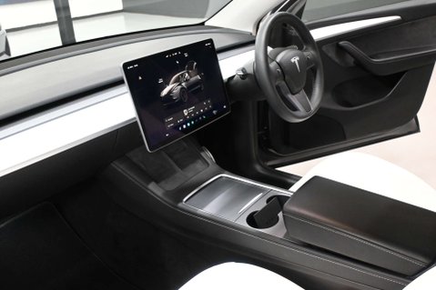 Tesla Model Y Model Y Performance AWD 4WD 5dr 29