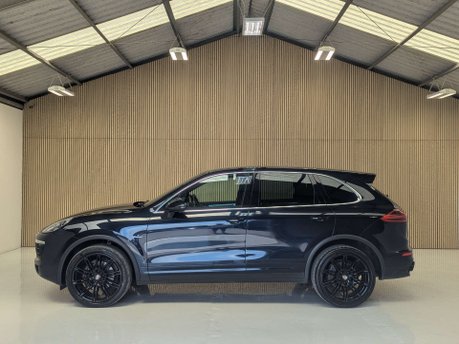 Porsche Cayenne 3.0 Cayenne V6 D Tiptronic S 4WD 5dr 23