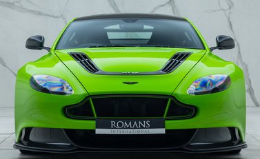 Aston Martin Vantage GT12 4