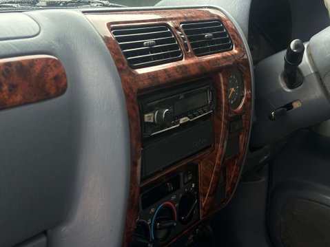 Toyota Land Cruiser Colorado 3.0 Land Cruiser Colorado GX 4WD 3dr 42