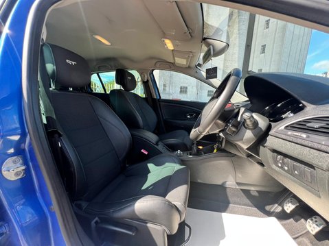 Renault Megane GT LINE TOMTOM DCI 30