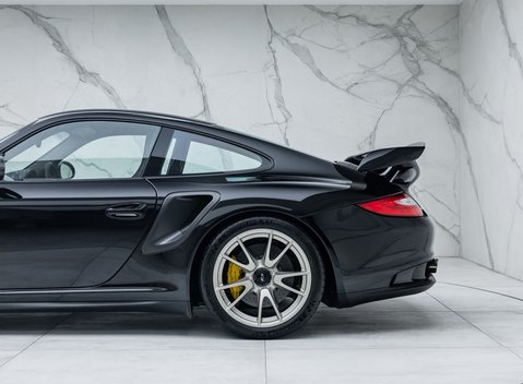 Porsche 911 GT2 RS (997) 42