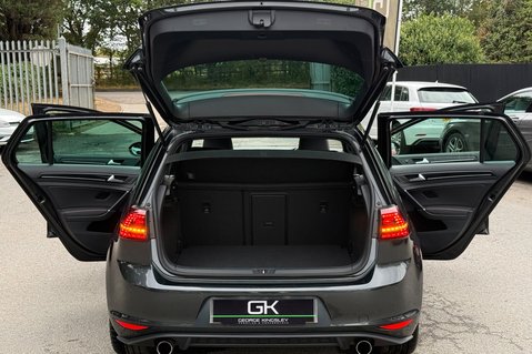 Volkswagen Golf GTI PERFORMANCE - FULL LEATHER - TWO OWNERS - ADAPTIVE CRUISE CONTROL 23