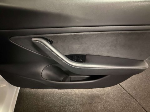 Tesla Model 3 Model 3 Long Range AWD 4WD 4dr 16