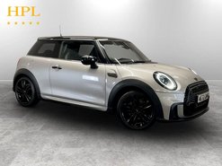 Mini Hatch 1.5 Cooper Sport Hatchback 3dr Petrol Steptronic Euro 6 (s/s) (136 ps) 1 Ow