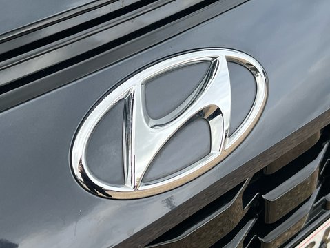 Hyundai BAYON T-GDI PREMIUM DCT MHEV 16