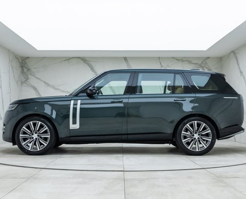 Land Rover Range Rover P400 Autobiography LWB