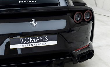 Ferrari 812 Superfast 21