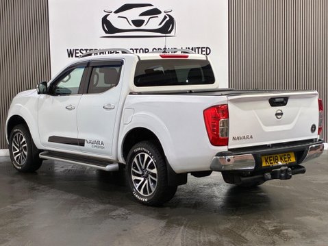 Nissan Navara 2.3 dCi Tekna 4WD Euro 6 (s/s) 4dr 2
