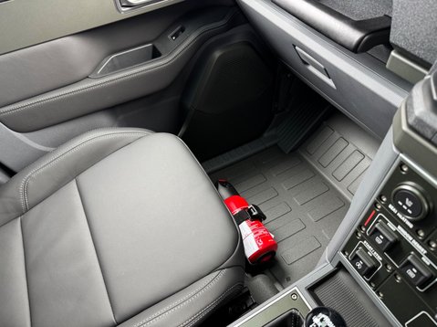 Ineos Grenadier 3.0P 1924 Station Wagon Auto 4WD Euro 6 (s/s) 6dr 31