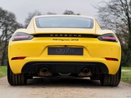Porsche 718 Cayman GTS 23