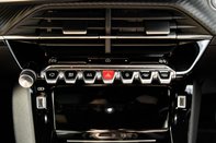 Peugeot 2008 PURETECH EAT8 S/S ALLURE 31