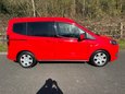 Ford Tourneo Courier ZETEC TDCI 6