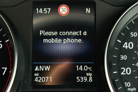 Volkswagen Passat SEL TSI EVO DSG - ONE OWNER - VAT QUALIFYING  38