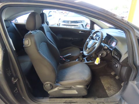 Vauxhall Corsa STING 10