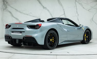 Ferrari 488 Spider 3