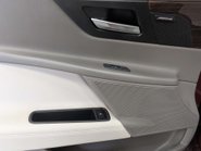 Jaguar XE 2.0 XE Portfolio i Auto 4dr 45